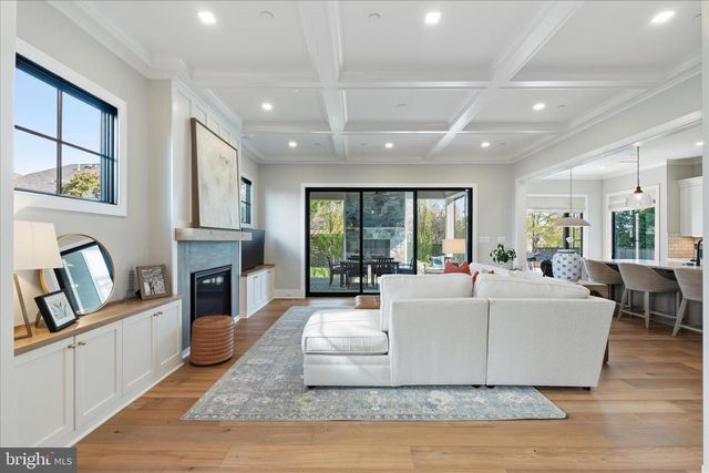 3307 CUMMINGS LN, Chevy Chase, MD 20815