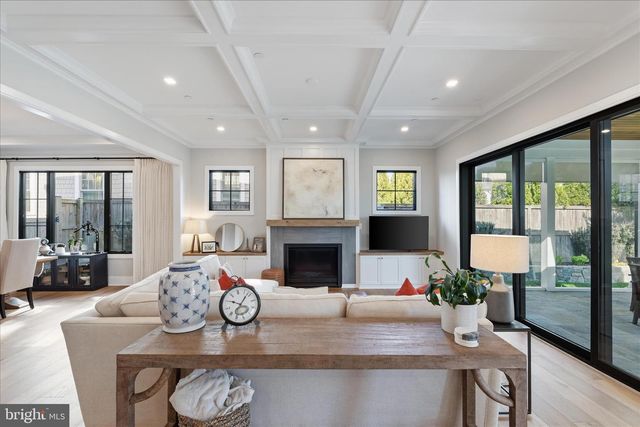 3307 CUMMINGS LN, Chevy Chase, MD 20815