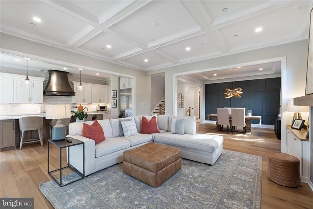 3307 CUMMINGS LN, Chevy Chase, MD 20815