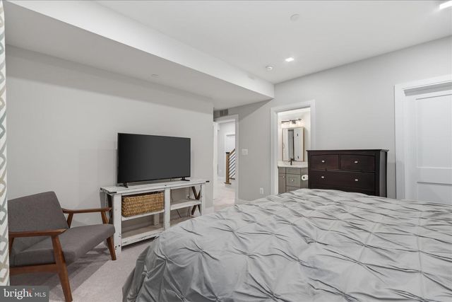 3307 CUMMINGS LN, Chevy Chase, MD 20815