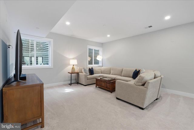 3307 CUMMINGS LN, Chevy Chase, MD 20815