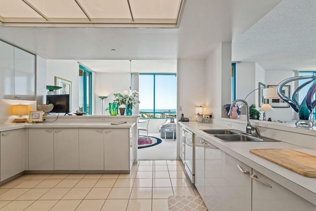 1560 GULF BOULEVARD 1507, Clearwater Beach, FL 33767
