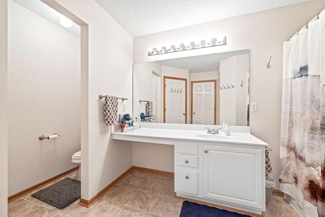 17135 Embers Avenue 2102, Farmington, MN 55024