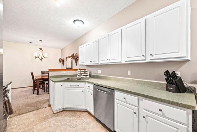 17135 Embers Avenue 2102, Farmington, MN 55024