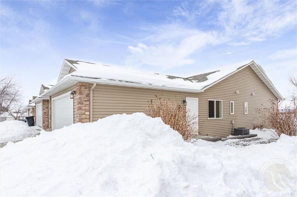 1040 Picador WAY, Billings, MT 59105 photo 2