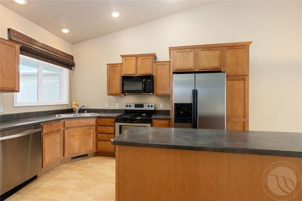 1040 Picador WAY, Billings, MT 59105 photo 5