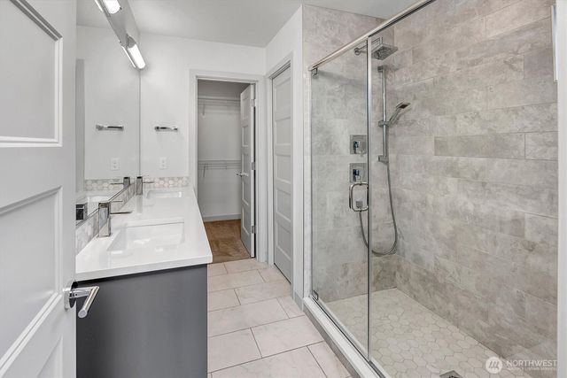 3219 Fuhrman Avenue E, Seattle, WA 98102