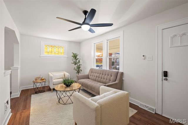 4683 Allemania Street, St Louis, MO 63116