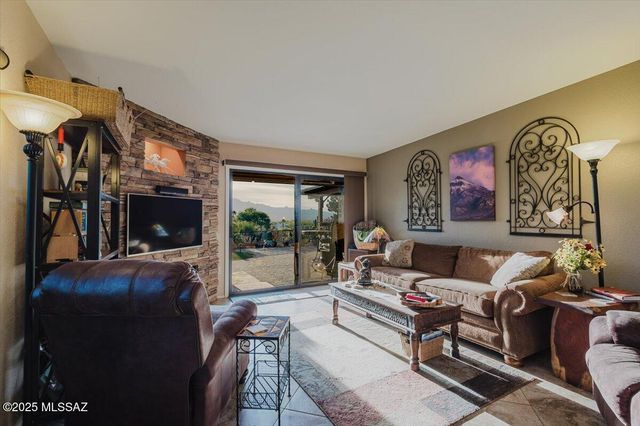 3513 S Via Del Estornino, Green Valley, AZ 85622