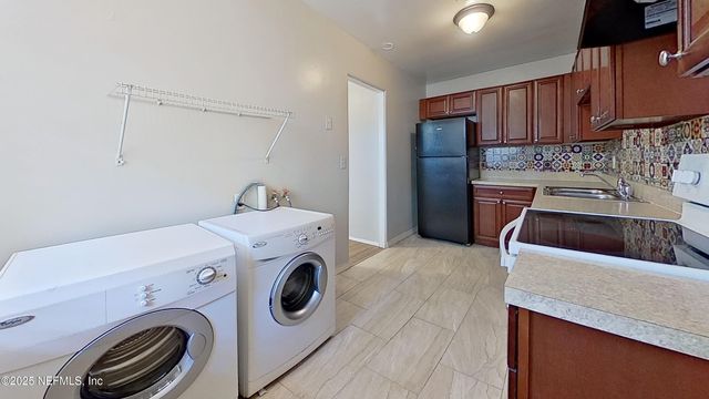 3034 BELDEN Street 4, Jacksonville, FL 32207