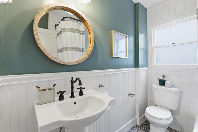 4061 4061 Whittle Ave, Oakland, CA 94602