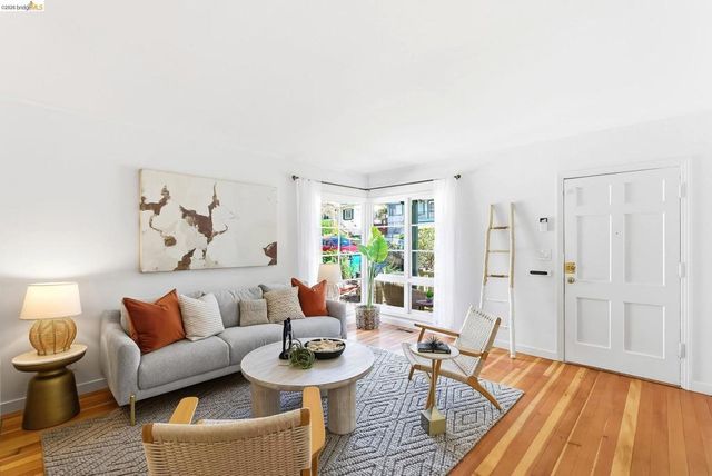 4061 4061 Whittle Ave, Oakland, CA 94602