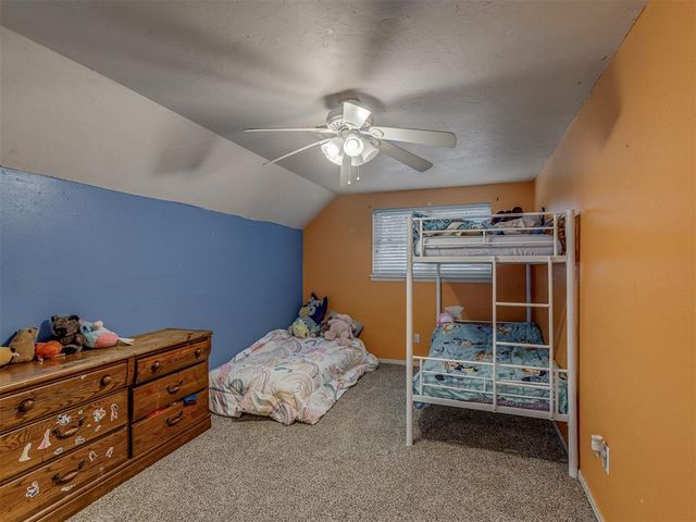 1013 NW 6th Street, Moore, OK 73160