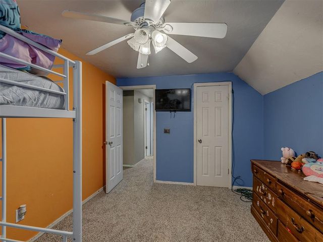 1013 NW 6th Street, Moore, OK 73160