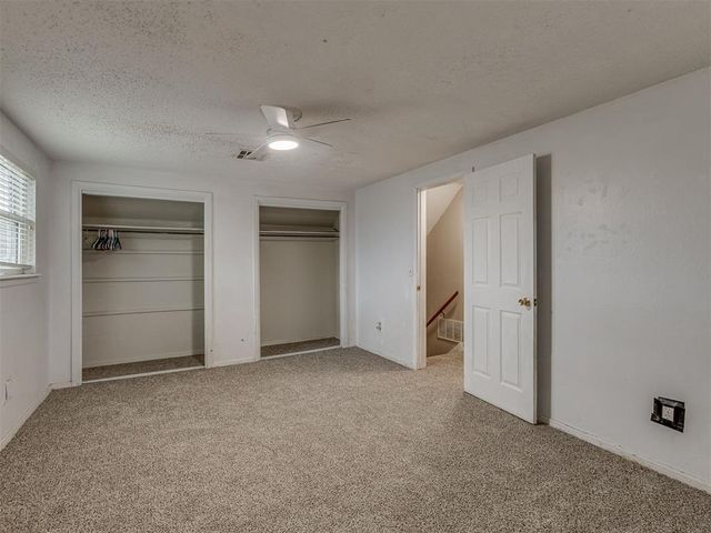 1013 NW 6th Street, Moore, OK 73160