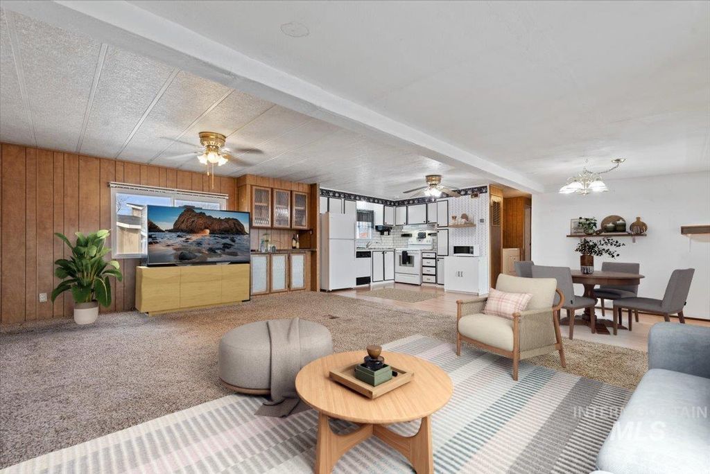157 S Sunlight Avenue, Star, ID 83669