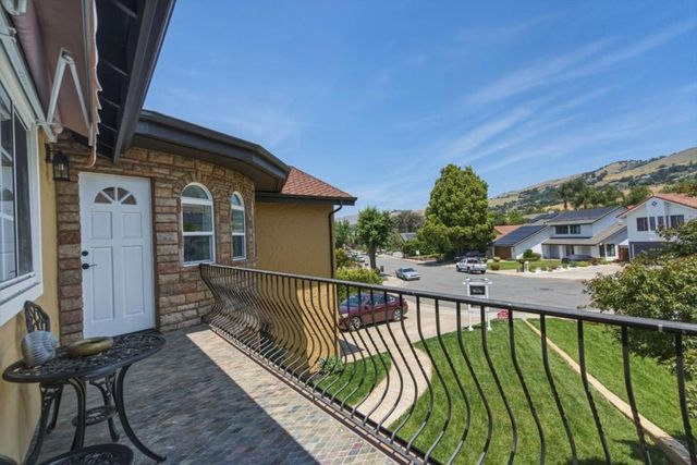 2859 Broken Oak Court, San Jose, CA 95148