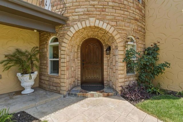 2859 Broken Oak Court, San Jose, CA 95148