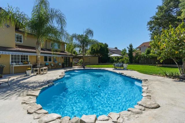 2859 Broken Oak Court, San Jose, CA 95148