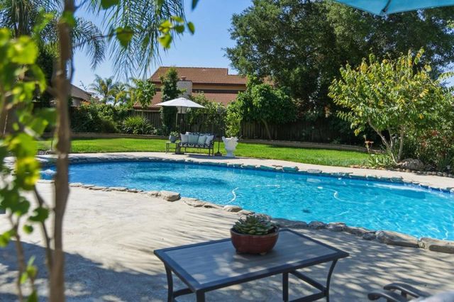2859 Broken Oak Court, San Jose, CA 95148