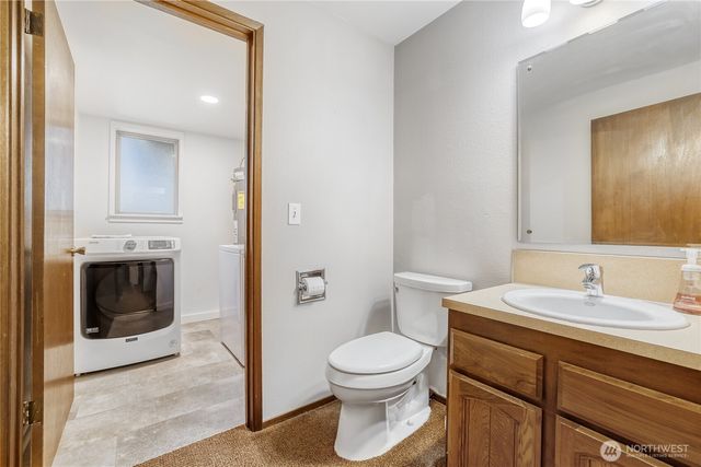 4223 NE 205th Street, Lake Forest Park, WA 98155