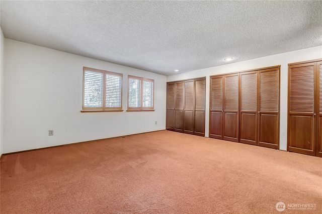 4223 NE 205th Street, Lake Forest Park, WA 98155