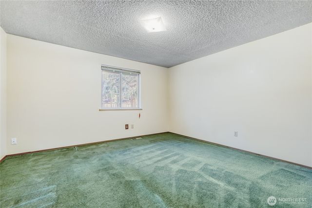 4223 NE 205th Street, Lake Forest Park, WA 98155