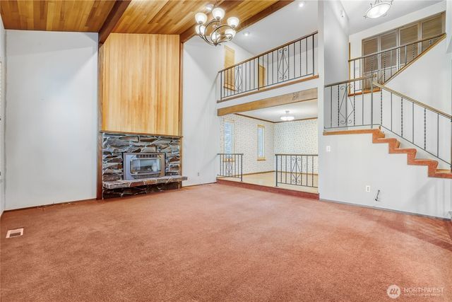 4223 NE 205th Street, Lake Forest Park, WA 98155