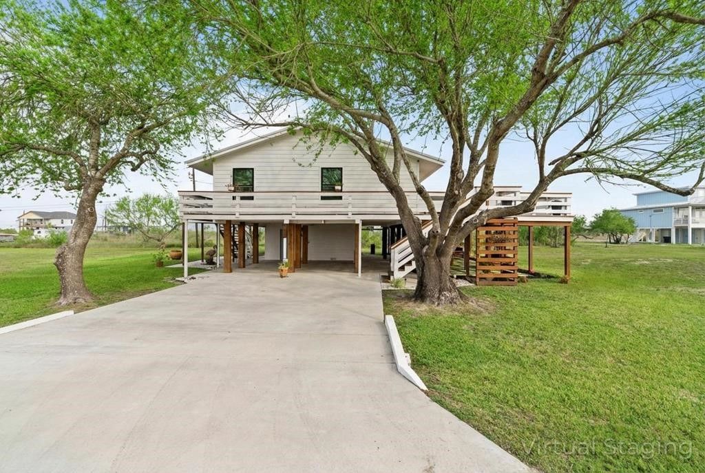 341 W Misty Oak, Rockport, TX 78382 — exterior