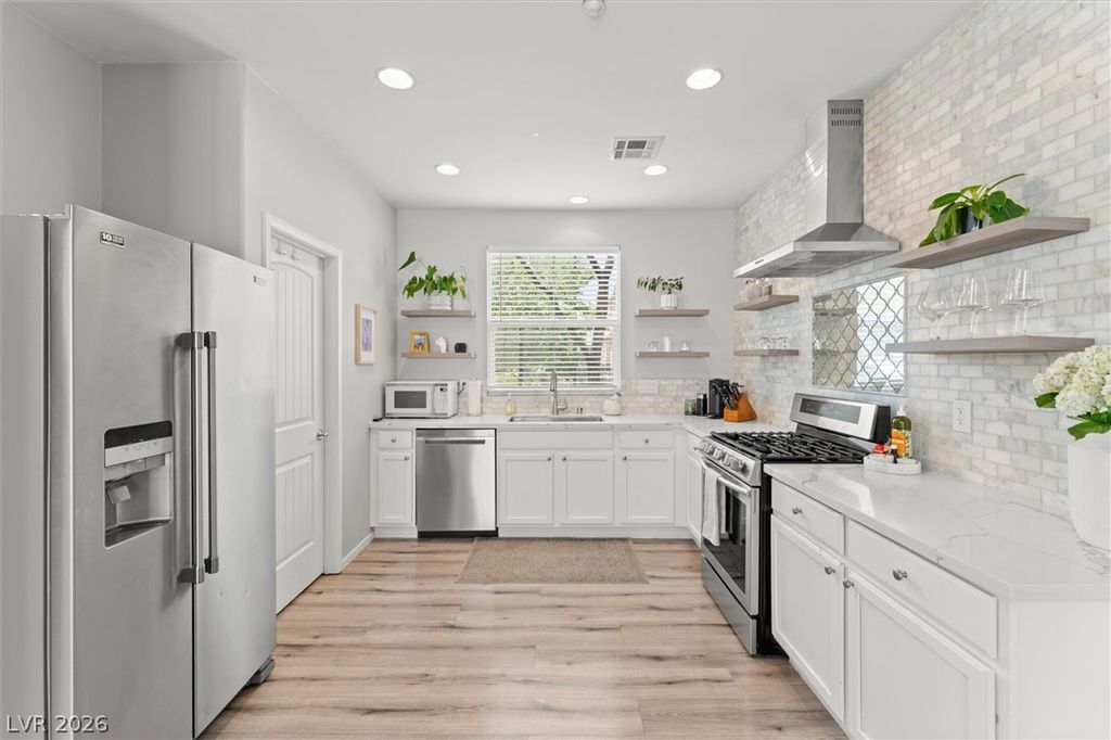 3148 Nevelson Walk, Henderson, NV 89044 — photo 2