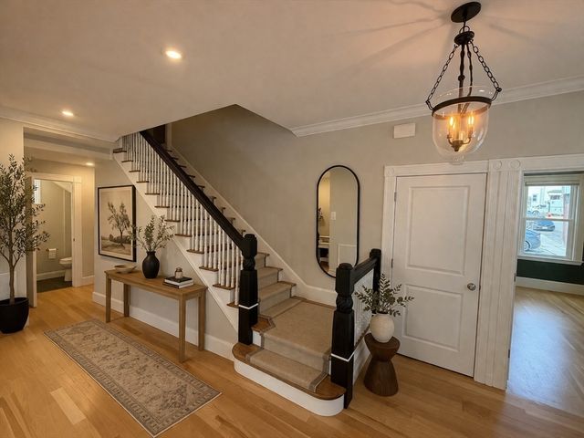 40 Evergreen Ave 1..0, Somerville, MA 02145