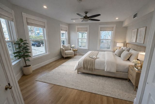 40 Evergreen Ave 1..0, Somerville, MA 02145