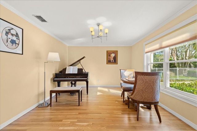 1517 N HALIFAX AVENUE, Daytona Beach, FL 32118