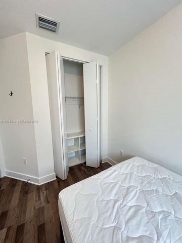 10229 NW 64th Ter 101, Doral, FL 33178