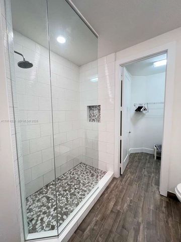 10229 NW 64th Ter 101, Doral, FL 33178