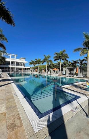 10229 NW 64th Ter 101, Doral, FL 33178