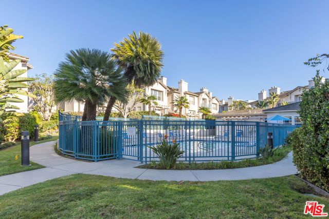 8011 Hannum Avenue, Culver City, CA 90230
