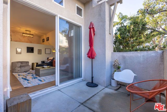 8011 Hannum Avenue, Culver City, CA 90230