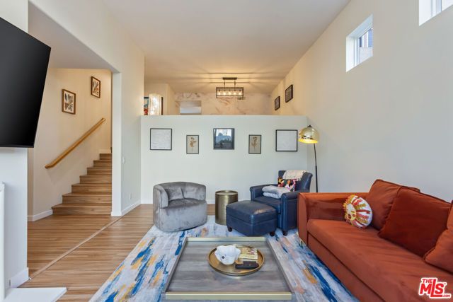 8011 Hannum Avenue, Culver City, CA 90230