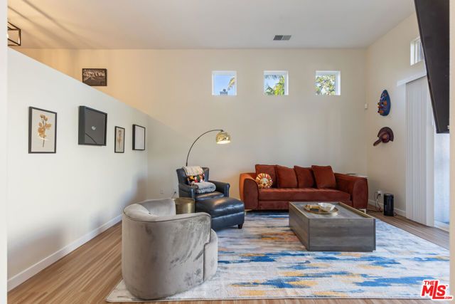 8011 Hannum Avenue, Culver City, CA 90230