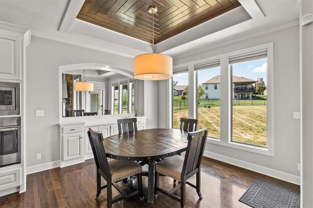 16804 Hauser Street, Overland Park, KS 66221