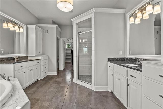 16804 Hauser Street, Overland Park, KS 66221