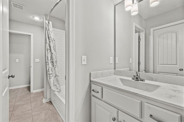 16804 Hauser Street, Overland Park, KS 66221