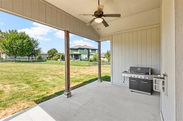 16804 Hauser Street, Overland Park, KS 66221