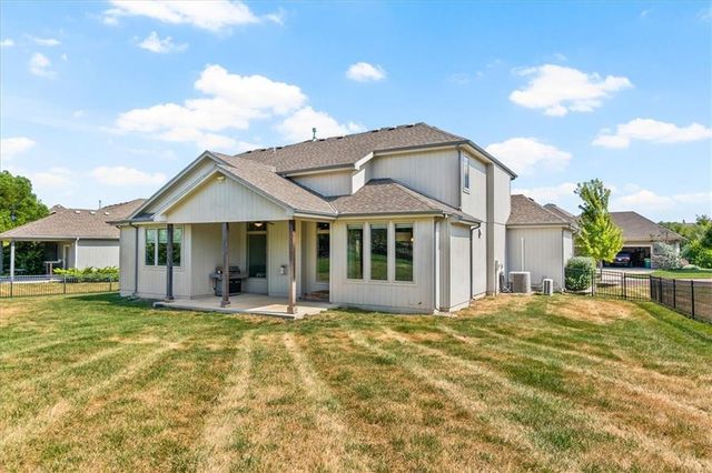 16804 Hauser Street, Overland Park, KS 66221