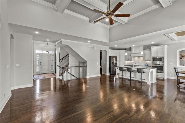 16804 Hauser Street, Overland Park, KS 66221