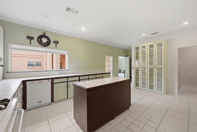 2613 W Cascade Drive, Sherman, TX 75092