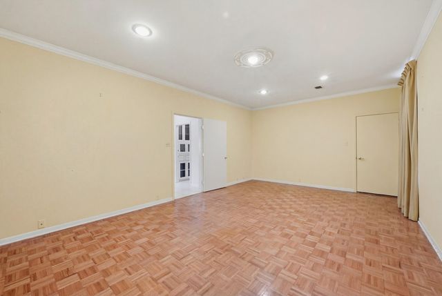 2613 W Cascade Drive, Sherman, TX 75092