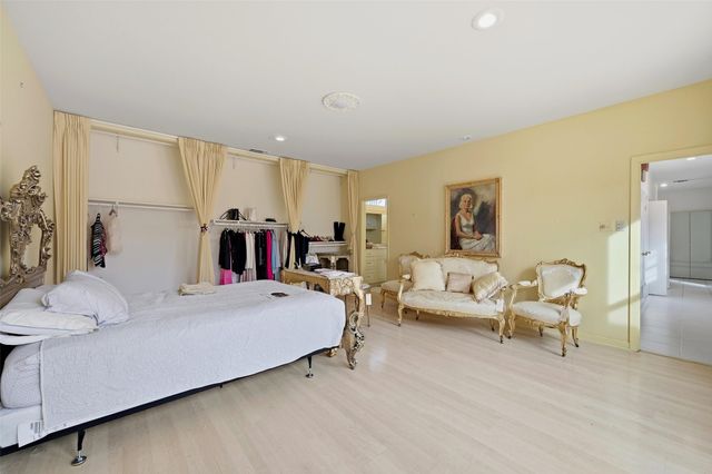 2613 W Cascade Drive, Sherman, TX 75092