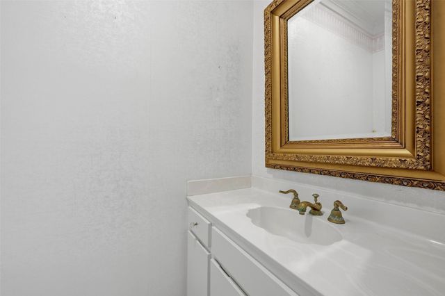 2613 W Cascade Drive, Sherman, TX 75092